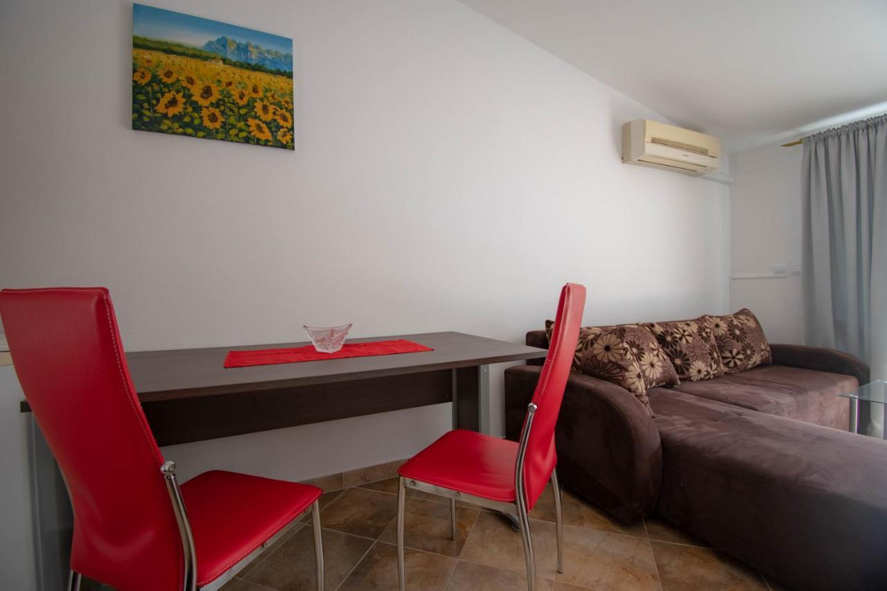 Apartments Betty Borik Rovinj Exterior foto